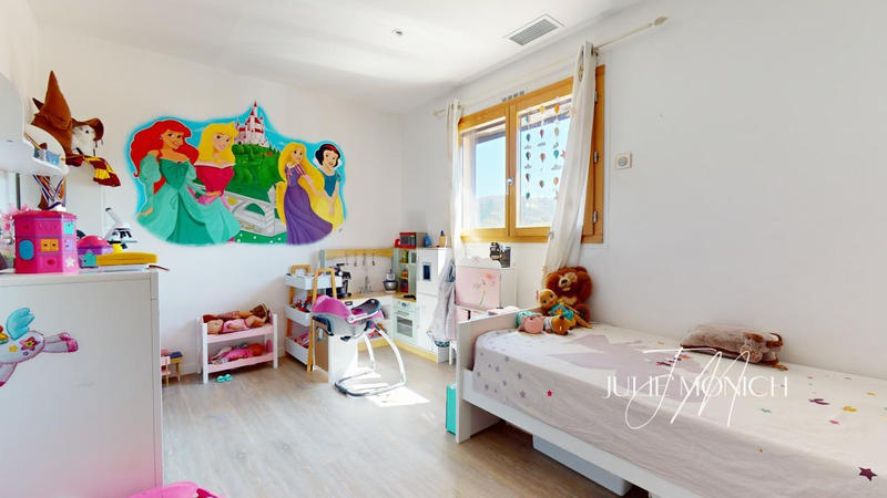 Maison - 108 m² - 5 pièces