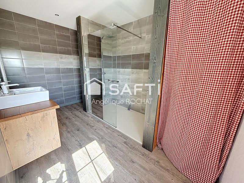 Maison - 163 m² - 7 pièces