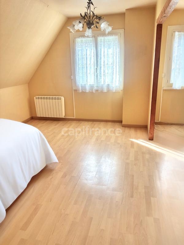 Maison - 101 m² - 6 pièces