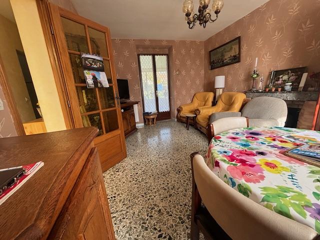 Maison ancienne - 119 m² - 4 pièces