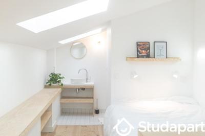 Chambre - 25 m² - 1 pièce