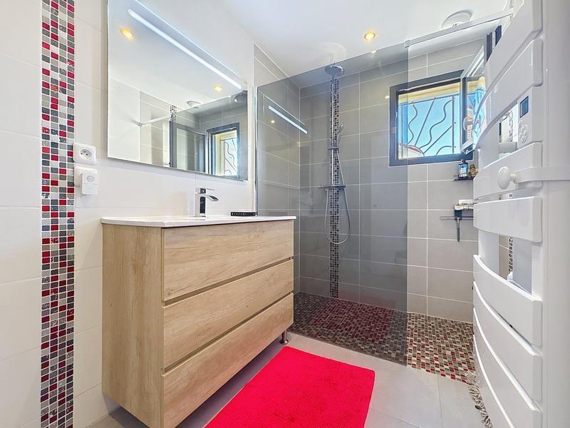 Maison - 133 m² - 5 pièces