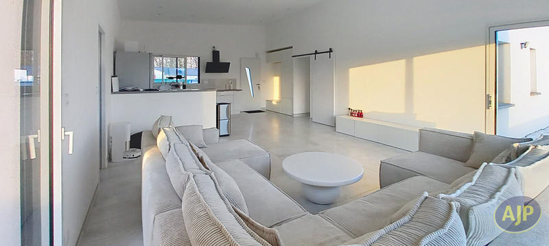 Maison - 125 m² - 6 pièces