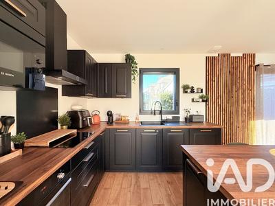 Maison - 109 m² - 5 pièces