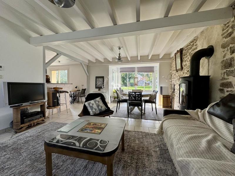 Maison ancienne - 123 m² - 6 pièces