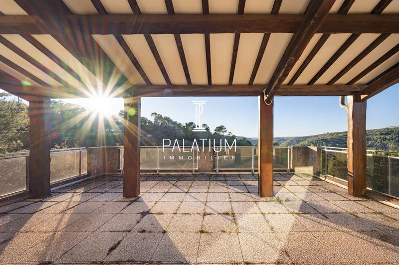 Villa - 171 m² - 5 pièces