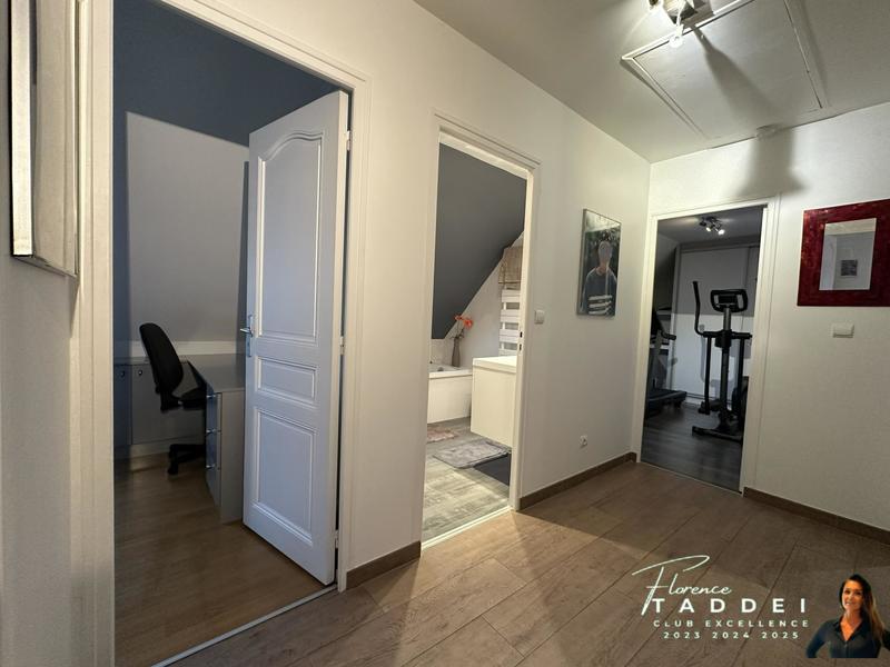 Maison - 126 m² - 6 pièces