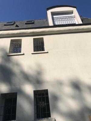 Maison - 360 m² - 22 pièces