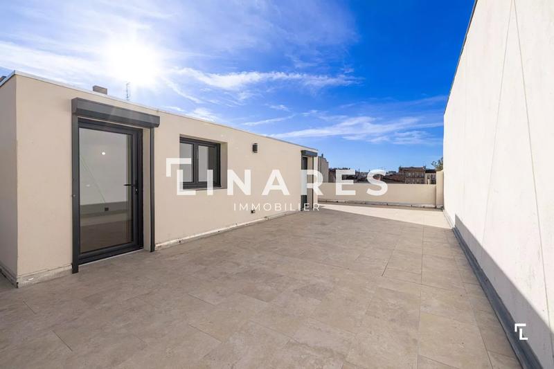 Appartement - 120 m² - 5 pièces