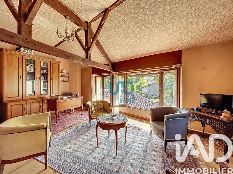 Maison - 194 m² - 7 pièces