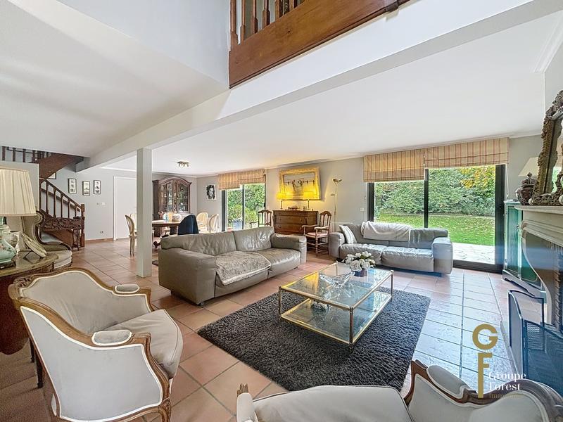 Maison - 165 m² - 6 pièces