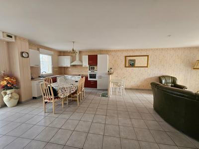 Appartement - 74 m² - 2 pièces