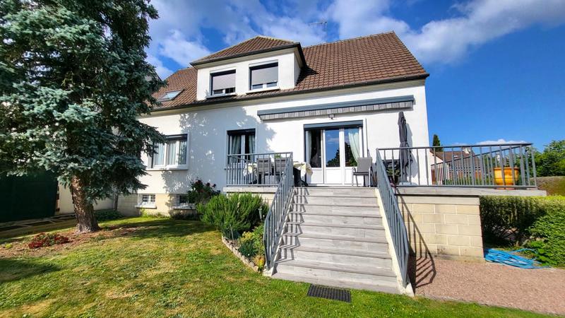 Maison - 145 m² - 6 pièces