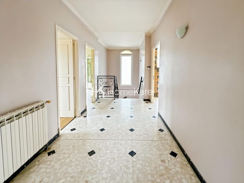 Maison - 120 m² - 4 pièces