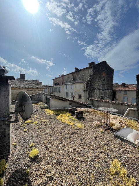 Maison - 185 m² - 10 pièces