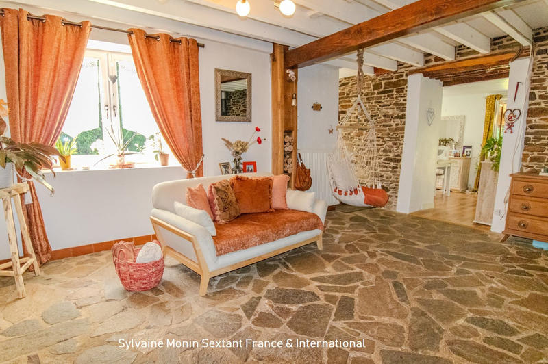 Maison - 83 m² - 5 pièces