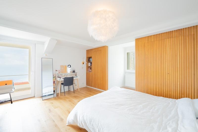 Maison - 246 m² - 6 pièces