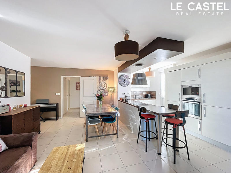 Appartement - 87 m² - 4 pièces