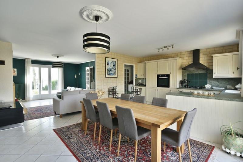 Maison - 106 m² - 6 pièces