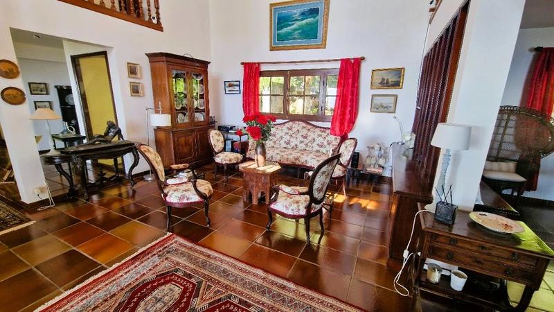 Villa - 350 m² - 8 pièces