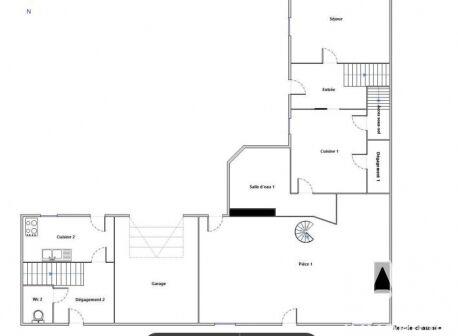 Maison - 248 m² - 11 pièces