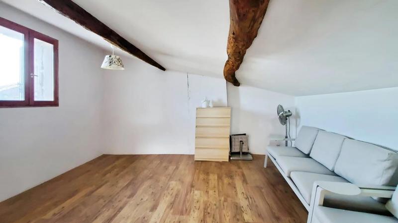 Appartement - 84 m² - 5 pièces