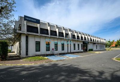 Local d'activités - 428 m²