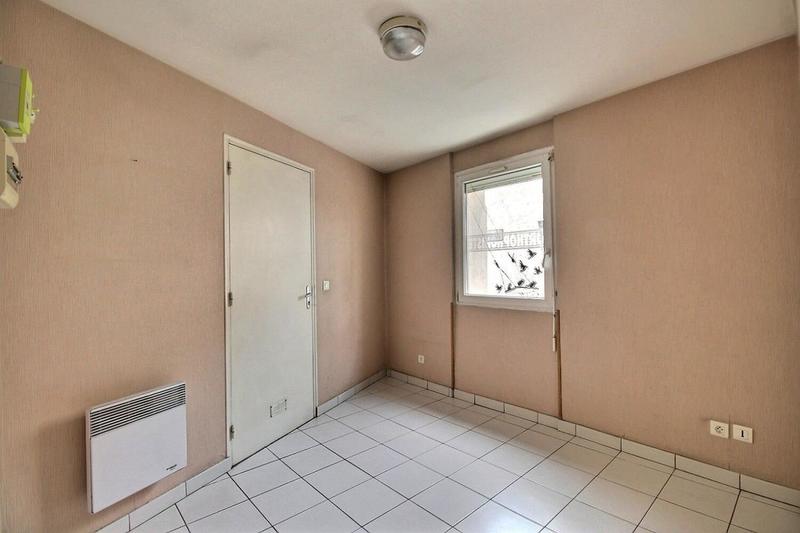 Appartement - 186 m² - 7 pièces