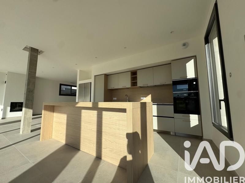 Maison de maîtres - 192 m² - 7 pièces