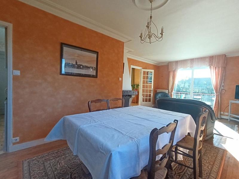 Maison - 110 m² - 7 pièces