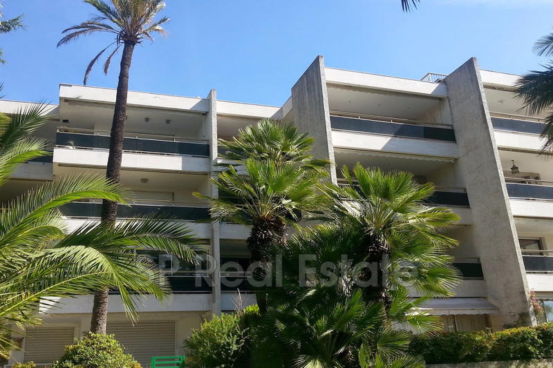 Appartement - 92 m² - 3 pièces