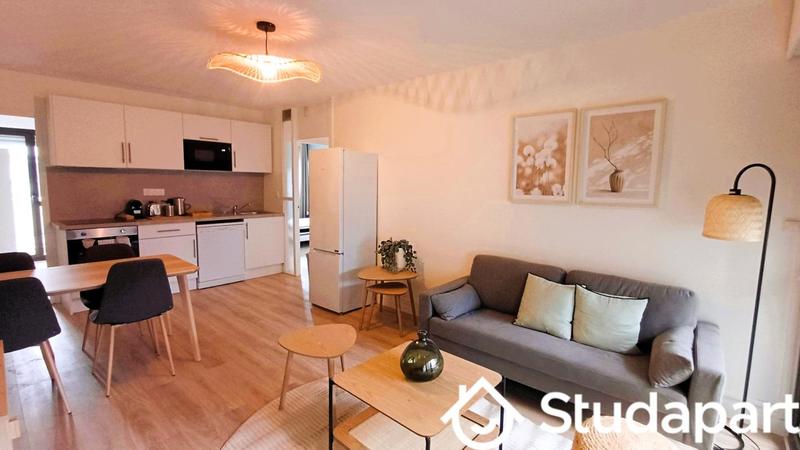 Chambre - 10 m² - 1 pièce