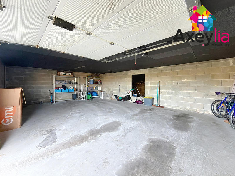 Maison - 95 m² - 5 pièces