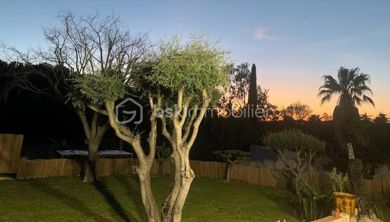 Villa - 160 m² - 5 pièces