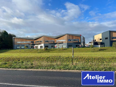 Local d'activités - 418 m²