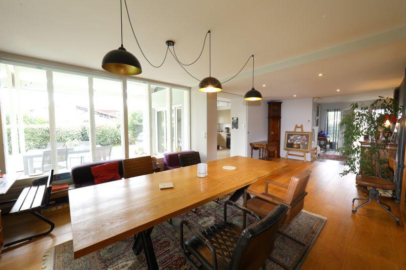 Villa - 273 m² - 8 pièces