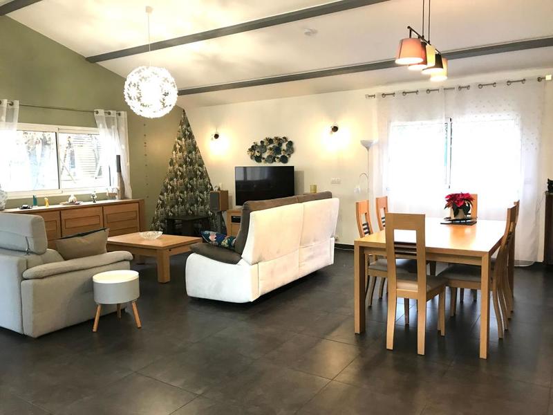 Villa - 147 m² - 4 pièces