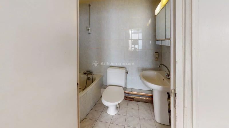 Bureau - 69 m² - 2 pièces