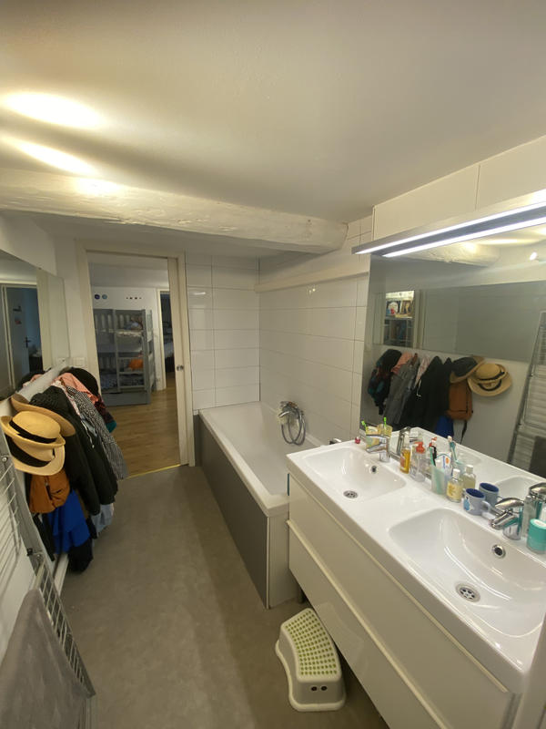 Appartement - 104 m² - 4 pièces