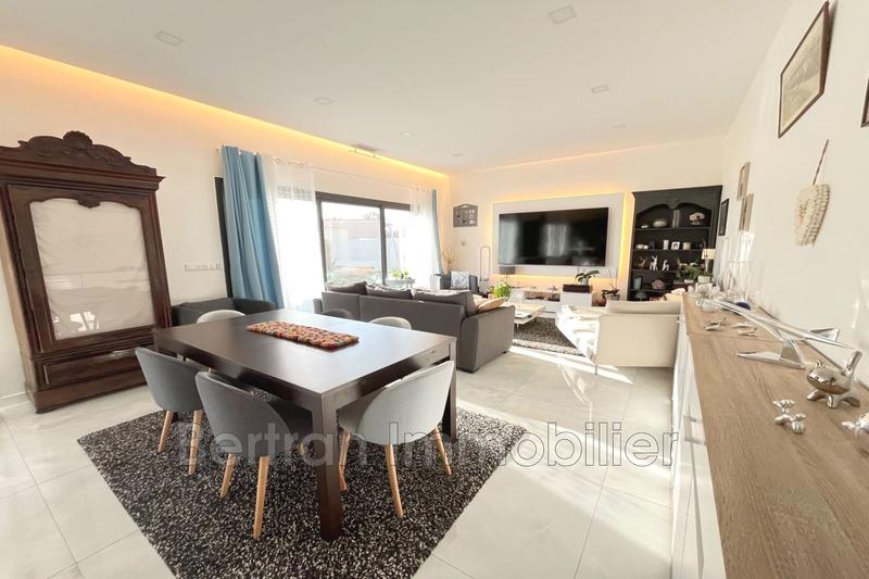 Villa - 140 m² - 5 pièces