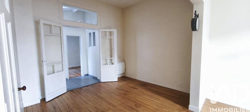 Appartement - 82 m² - 3 pièces
