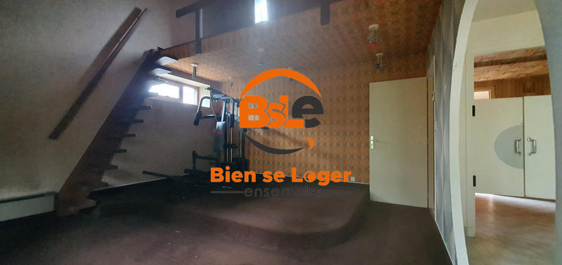 Maison - 385 m² - 15 pièces