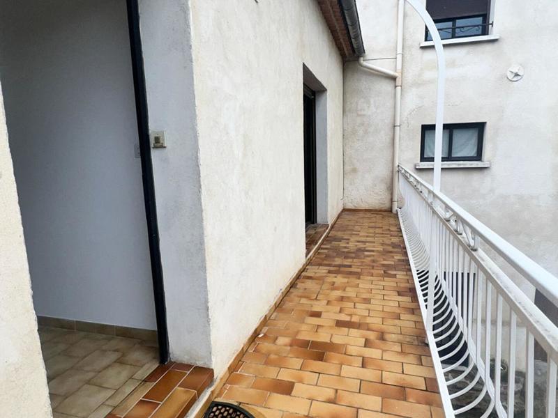 Maison - 360 m² - 18 pièces