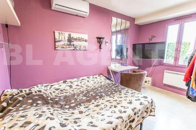 Pavillon - 75 m² - 5 pièces