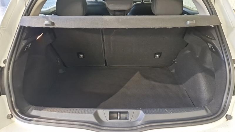 Renault Mégane IV Berline dci 110 energy zen