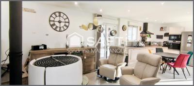 Maison - 224 m² - 10 pièces