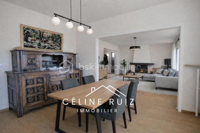 Maison - 93 m² - 5 pièces