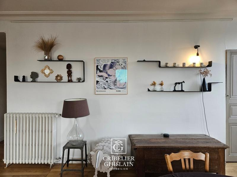 Appartement bourgeois - 190 m² - 7 pièces