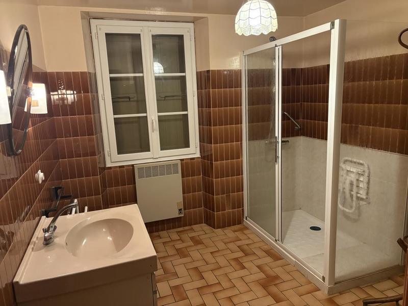 Maison - 197 m² - 7 pièces