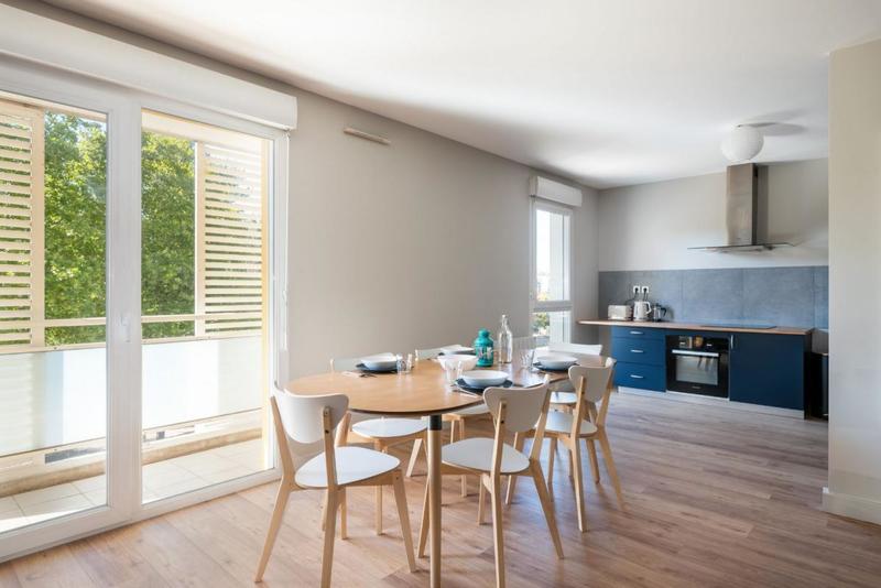 Chambre - 9 m² - 1 pièce